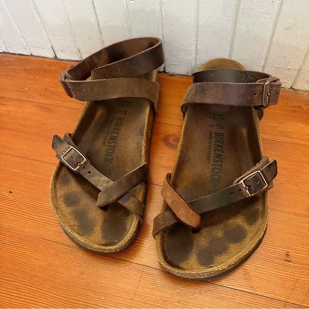 Birkenstock Yara Sandal Size 37